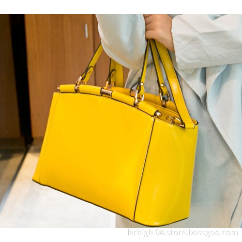 Woman Handbag Wholesale, 100% Genuine Leather Handbags for Women (B023)